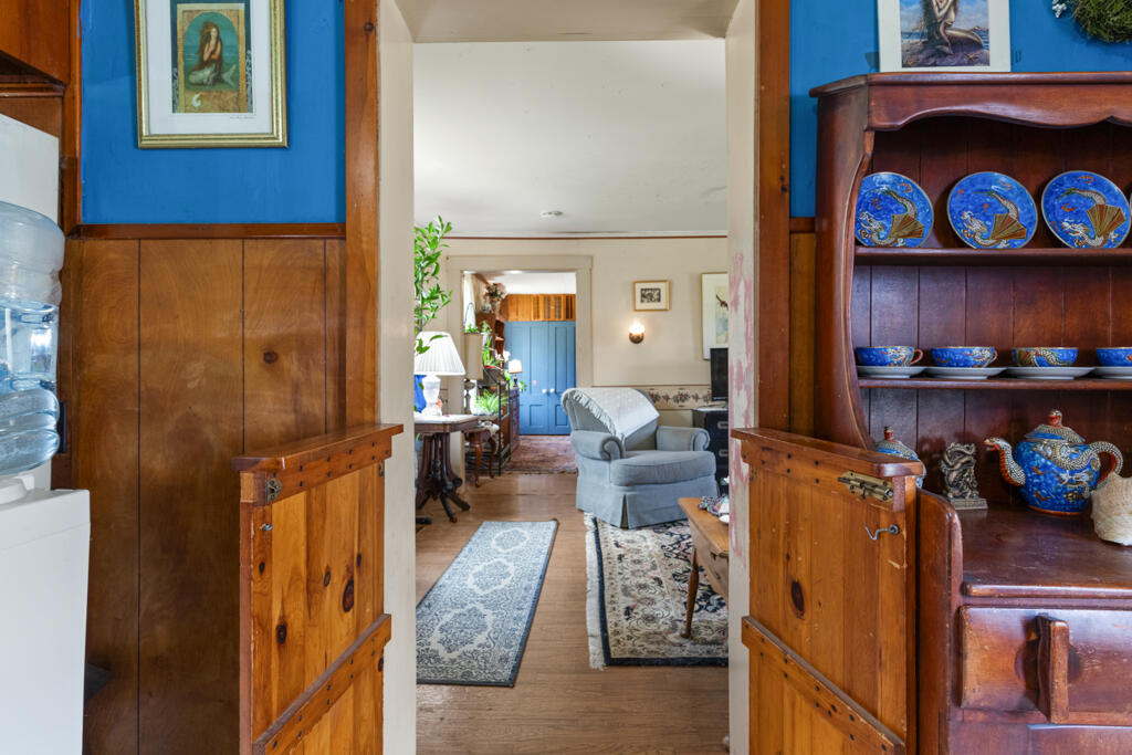 3 Eagles Nest Road