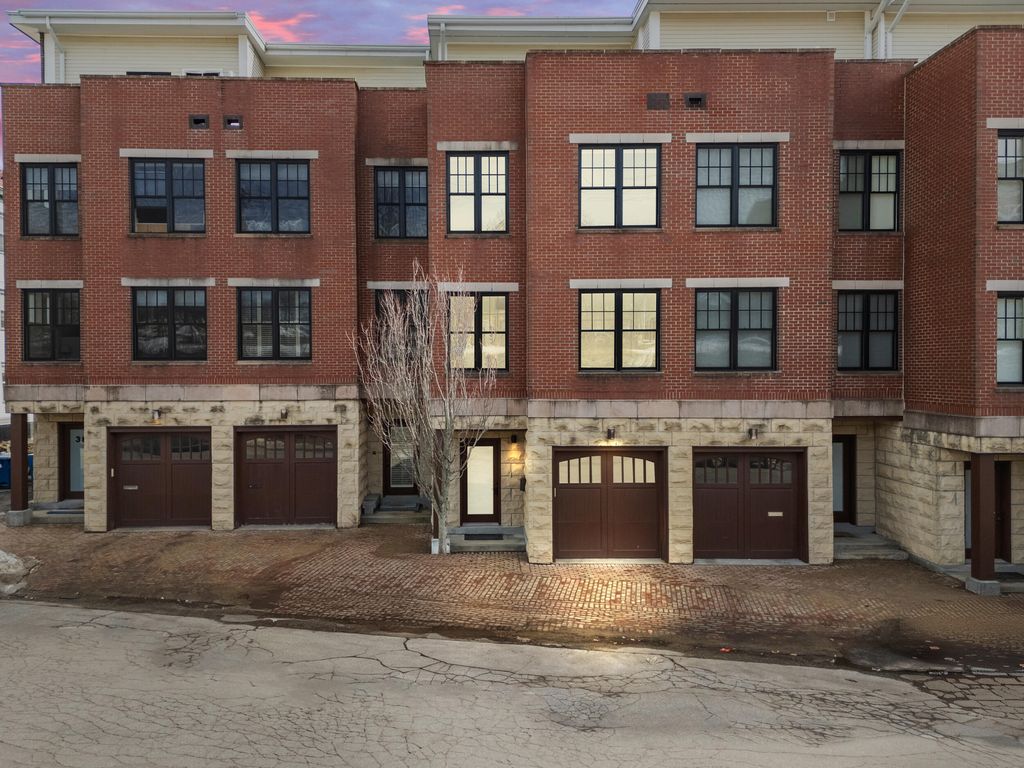 Photo of 42 Federal Street #E, Portland, ME 04101 (MLS # 1653868)