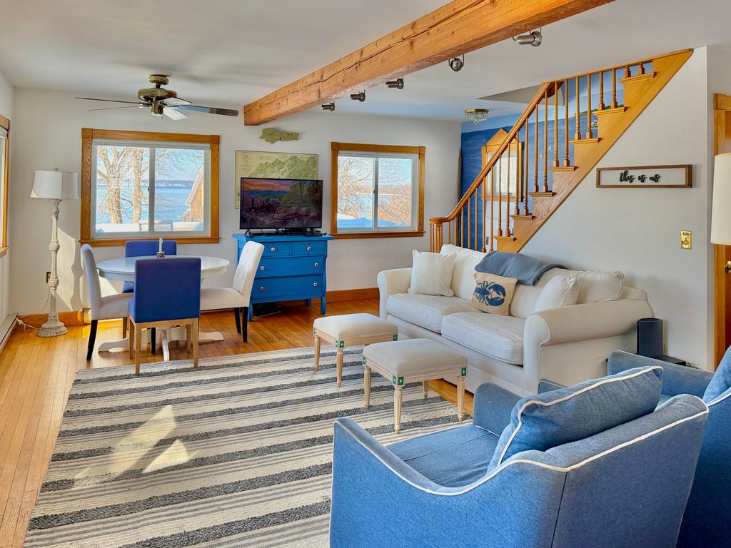 Photo of 919 Island Avenue, Long Island, ME 04050 (MLS # 1653669)