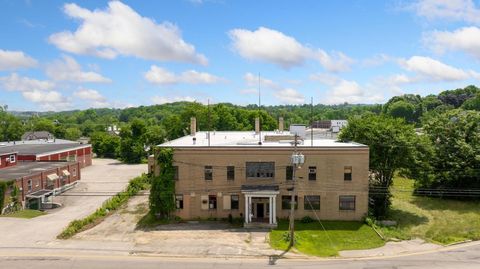 Photo of 254 Minot Avenue, Auburn, ME 04210 (MLS # 1641978) Photo of 254 Minot Avenue, Auburn, ME 04210 (MLS # 1641978)