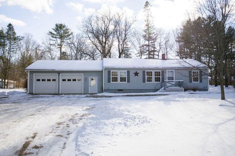 Photo of 614 Fairbanks Road, Farmington, ME 04938 (MLS # 1646608)