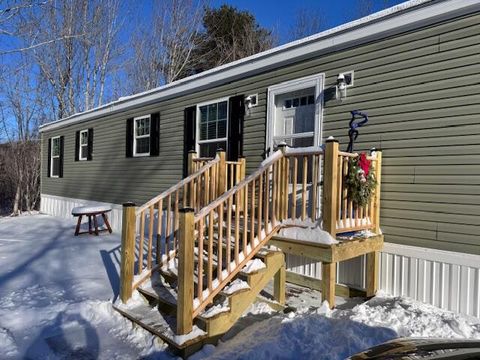 Photo of 5 Kings Park Way, Mount Desert, ME 04660 (MLS # 1650772)