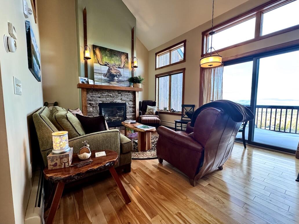 17-3 South Branch Way 35