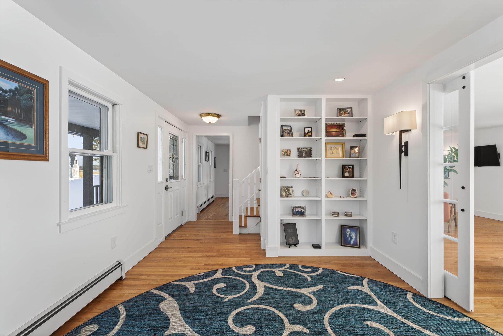 Cape Elizabeth, Maine, 04107, United States, 4 Bedrooms Bedrooms, ,4 BathroomsBathrooms,Residential,Active,2014571
