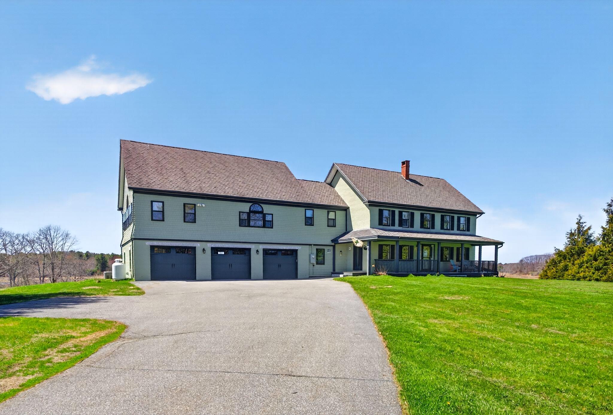 Cape Elizabeth, Maine, 04107, United States, 4 Bedrooms Bedrooms, ,4 BathroomsBathrooms,Residential,Active,2014571