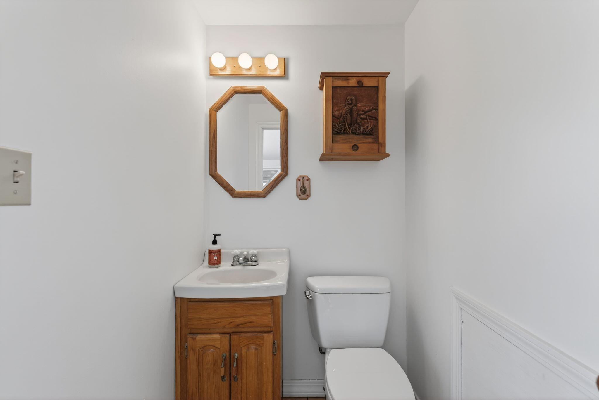 Cape Elizabeth, Maine, 04107, United States, 4 Bedrooms Bedrooms, ,4 BathroomsBathrooms,Residential,Active,2014571
