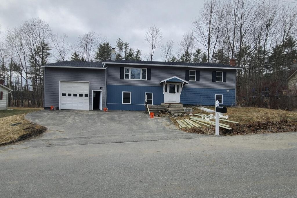 Photo of 50 Louise Avenue, Waterville, ME 04901 (MLS # 1656196)
