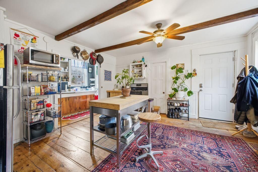 Photo of 11 Russell Street, Portland, ME 04102 (MLS # 1656948)
