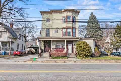 Photo of 245 Brighton Avenue #6, Portland, ME 04102 (MLS # 1658942)