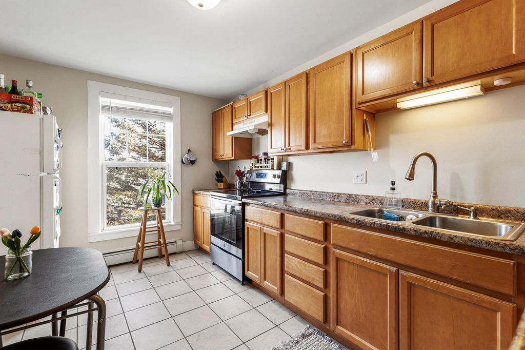 Photo of 245 Brighton Avenue #6, Portland, ME 04102 (MLS # 1658942)
