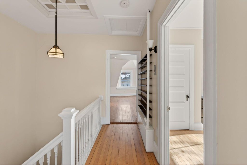 Photo of 7 Walker Street #3, Portland, ME 04102 (MLS # 1650507)