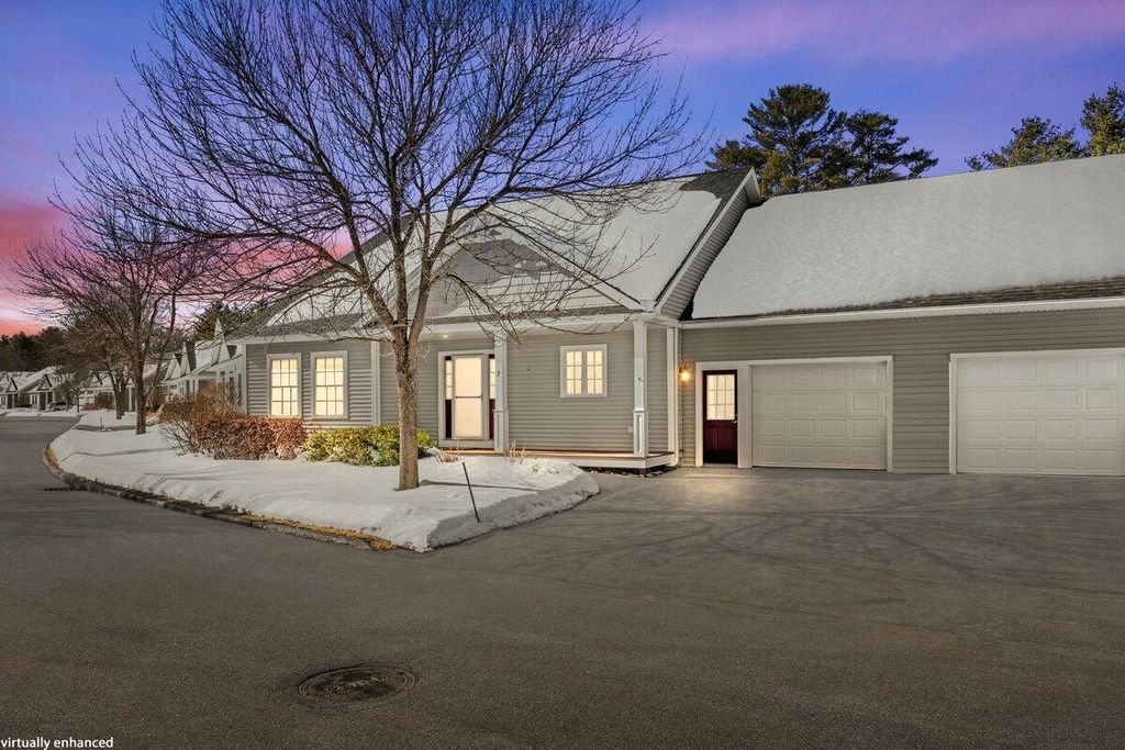 Photo of 7 Mackworth Lane #7, Cumberland, ME 04110 (MLS # 1652736)