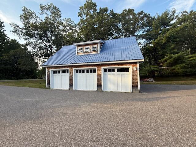 295 Bills Lane