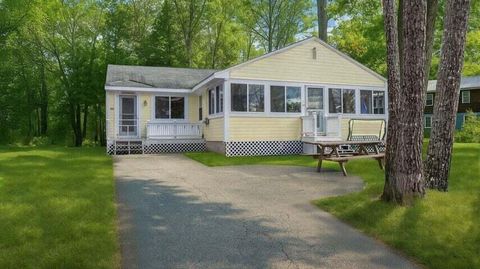 Photo of 18 Scenic View Drive, Naples, ME 04055 (MLS # 1643393)