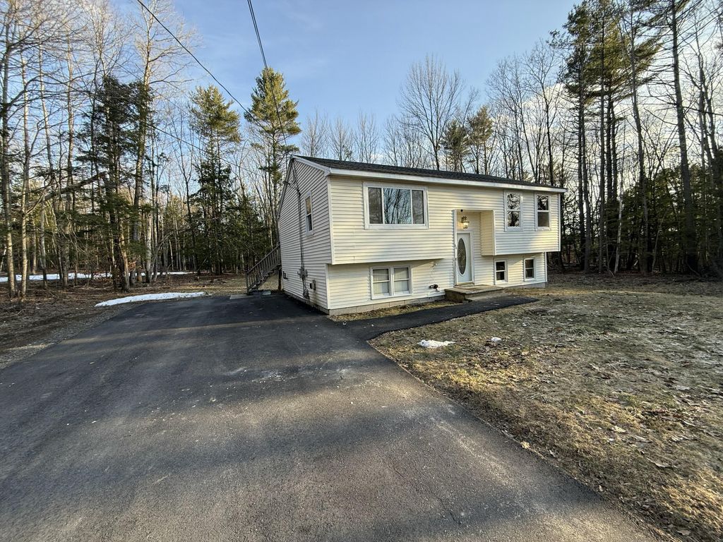 Photo of 66 Waterhouse Road, Gorham, ME 04038 (MLS # 1656433)