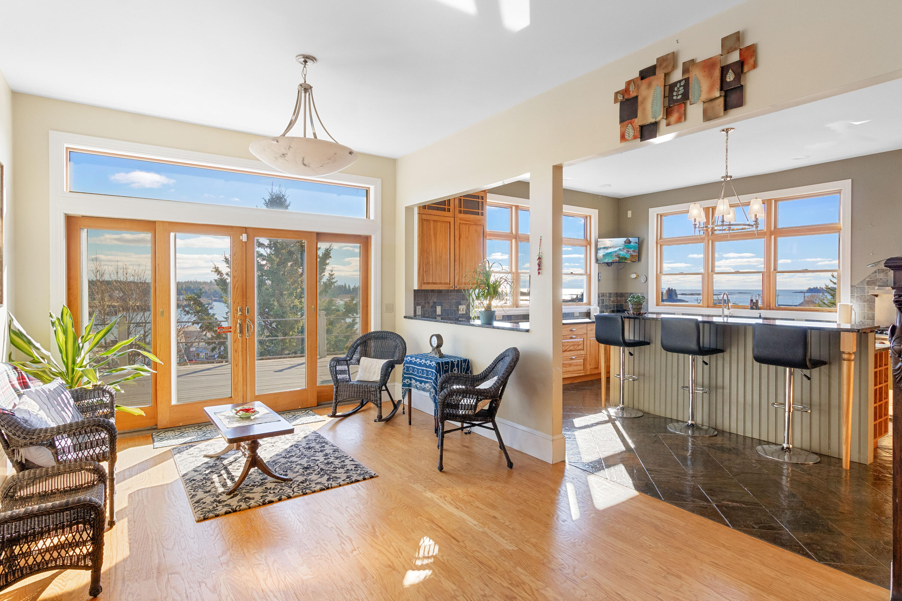 Vinalhaven, Maine, 04863, United States, 4 Bedrooms Bedrooms, ,4 BathroomsBathrooms,Residential,Active,2029769