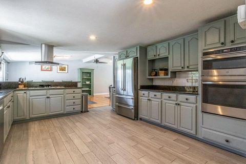 Photo of 107 Holmes Road, Scarborough, ME 04074 (MLS # 1648664)