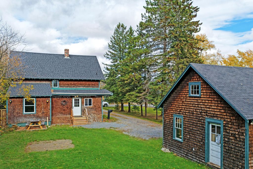 Photo of 21 Washington Street, Caribou, ME 04736 (MLS # 1642033)