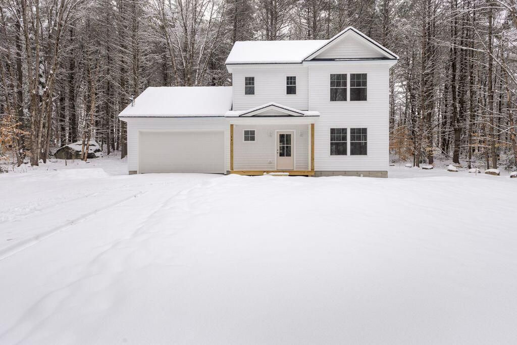 Photo of 44 Quarterhorse Drive, Bridgton, ME 04009 (MLS # 1656123)