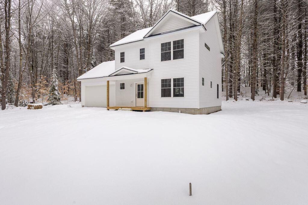 Photo of 44 Quarterhorse Drive, Bridgton, ME 04009 (MLS # 1656123)