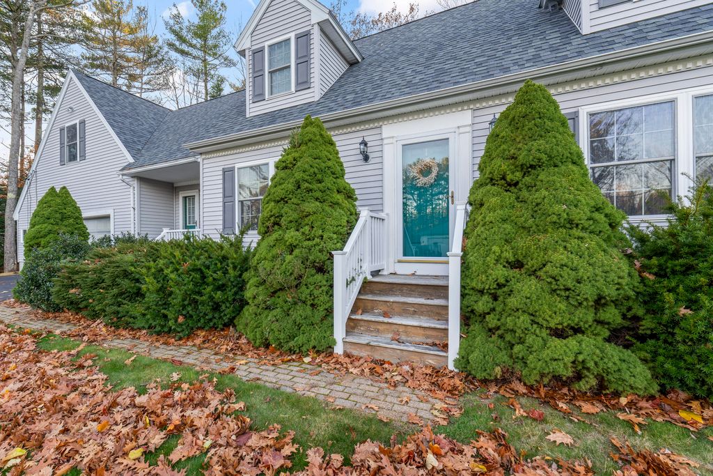 Photo of 6 Balsam Avenue, Brunswick, ME 04011 (MLS # 1642889)