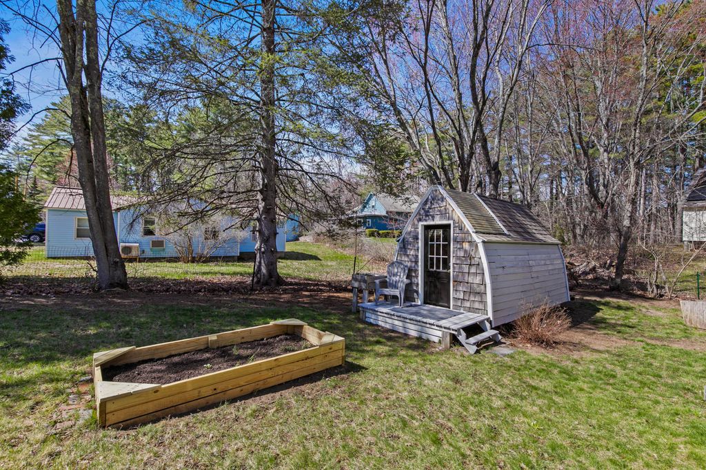 Photo of 13 Highland Avenue, Cumberland, ME 04021 (MLS # 1659485)