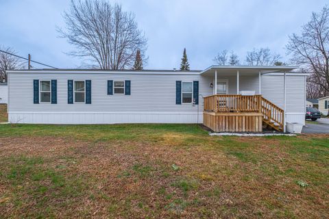 Photo of 23 Kapote Drive, Norway, ME 04268 (MLS # 1658184)