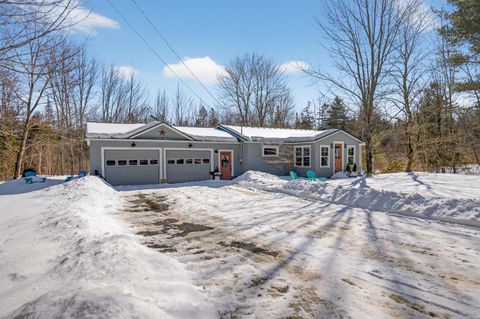 Photo of 235 Swan Lake Avenue, Belfast, ME 04915 (MLS # 1653507)