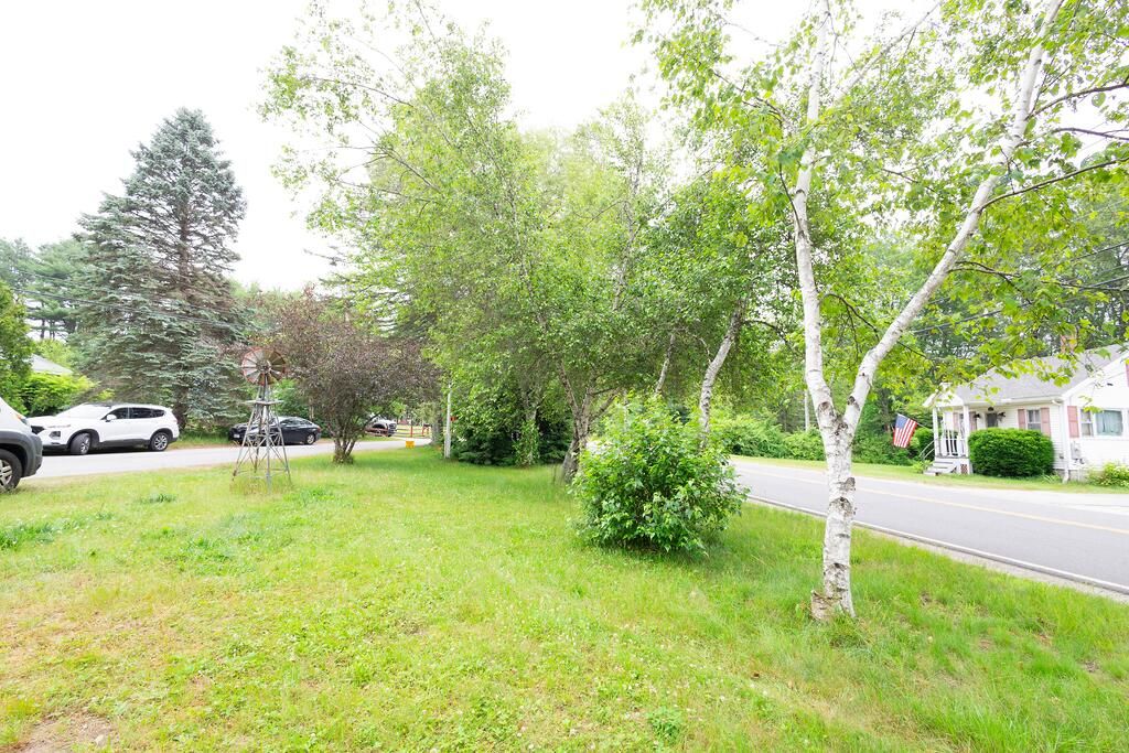 Photo of 282 Middlesex Road, Topsham, ME 04086 (MLS # 1630068)