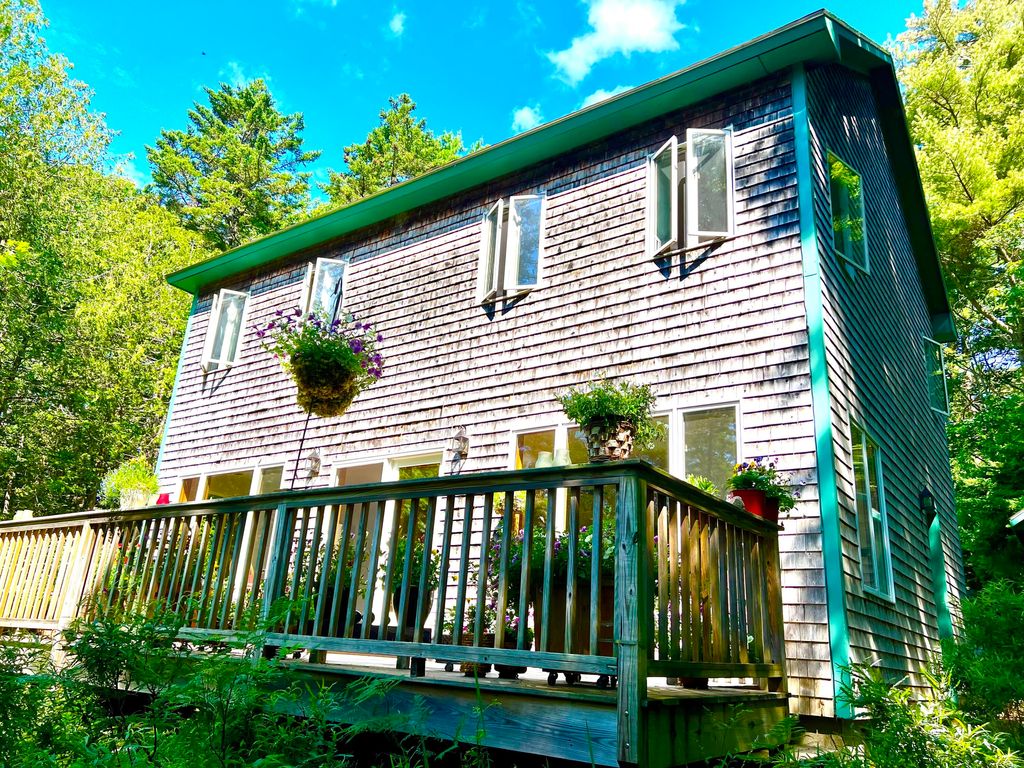 Photo of 7 Cobbles End, Mount Desert, ME 04660 (MLS # 1654785)