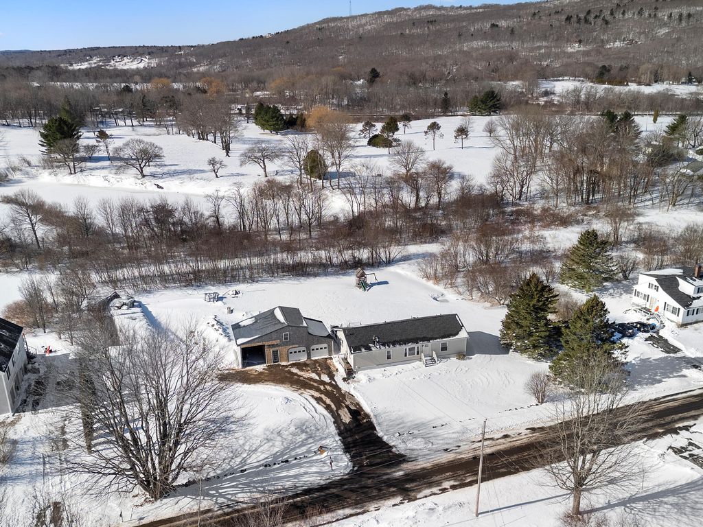 Photo of 24 Lake View Terrace, Rockland, ME 04841 (MLS # 1652997)
