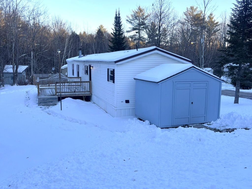 Photo of 71 Fifth Avenue #15, Greene, ME 04236 (MLS # 1650107)