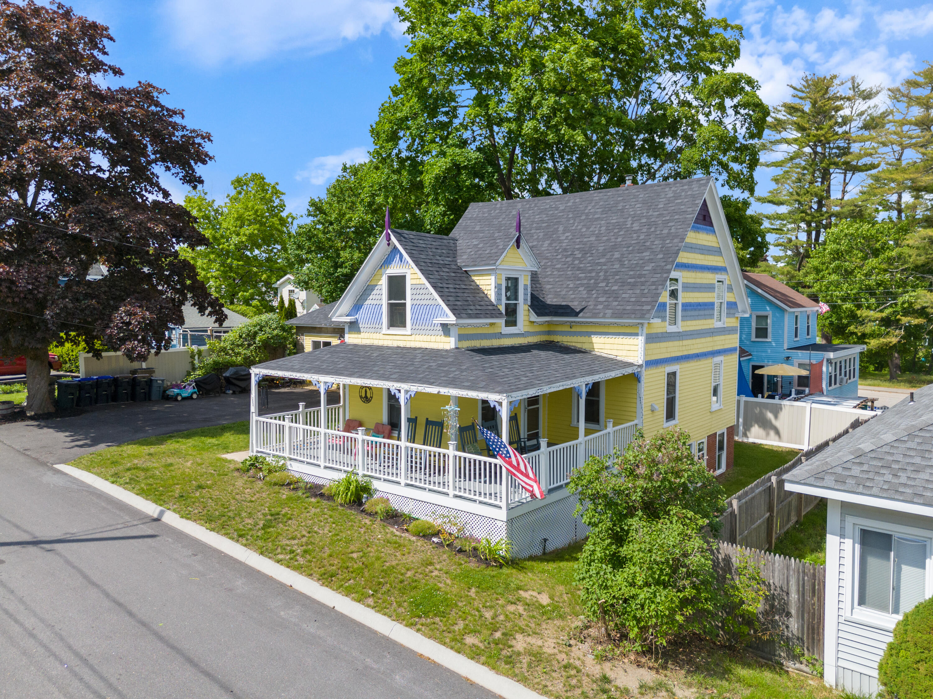 32 W W. Old Orchard Avenue