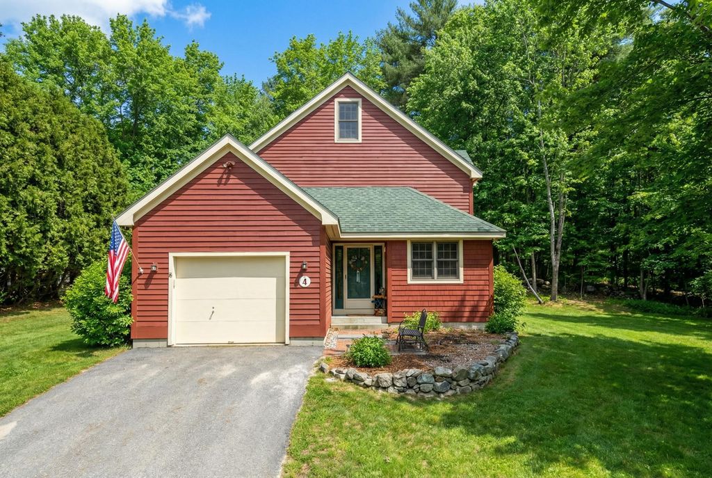 Photo of 6 Excalibur Court #37, Naples, ME 04055 (MLS # 1657026)