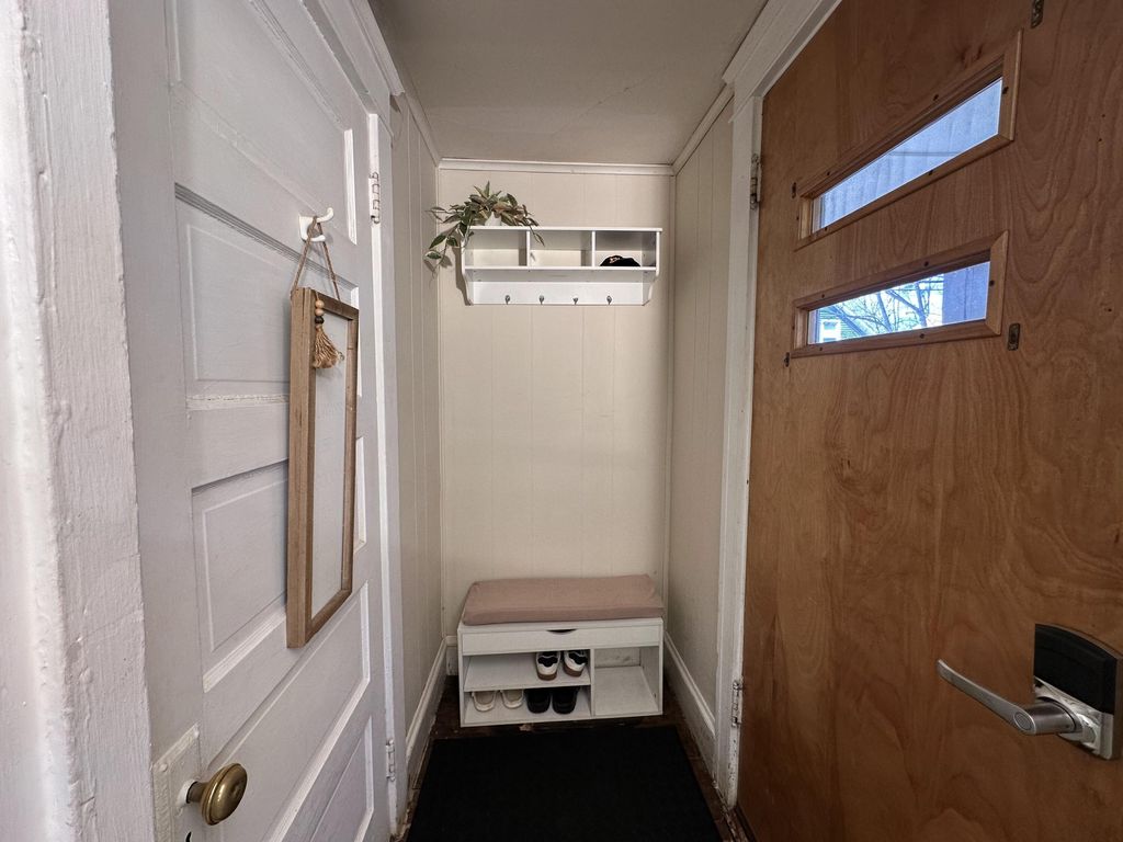 Photo of 94 Western Promenade, Auburn, ME 04210 (MLS # 1660997)