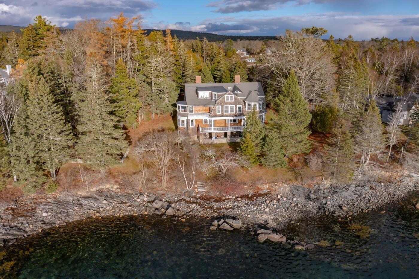 13 Smallidge Point Road