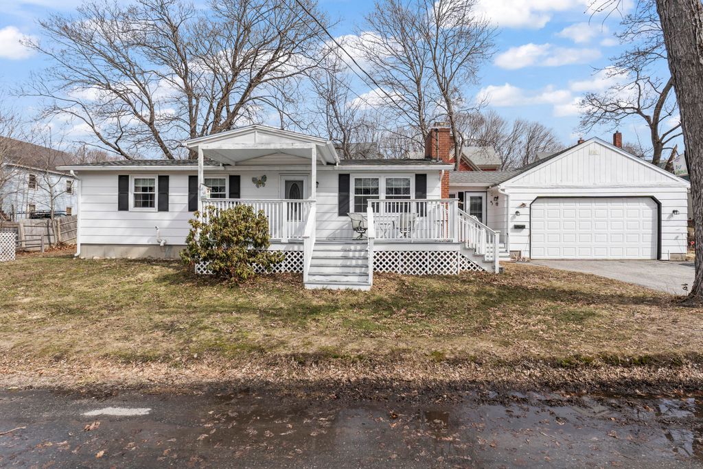 Photo of 9 Gerald Street, Bath, ME 04530 (MLS # 1654858)