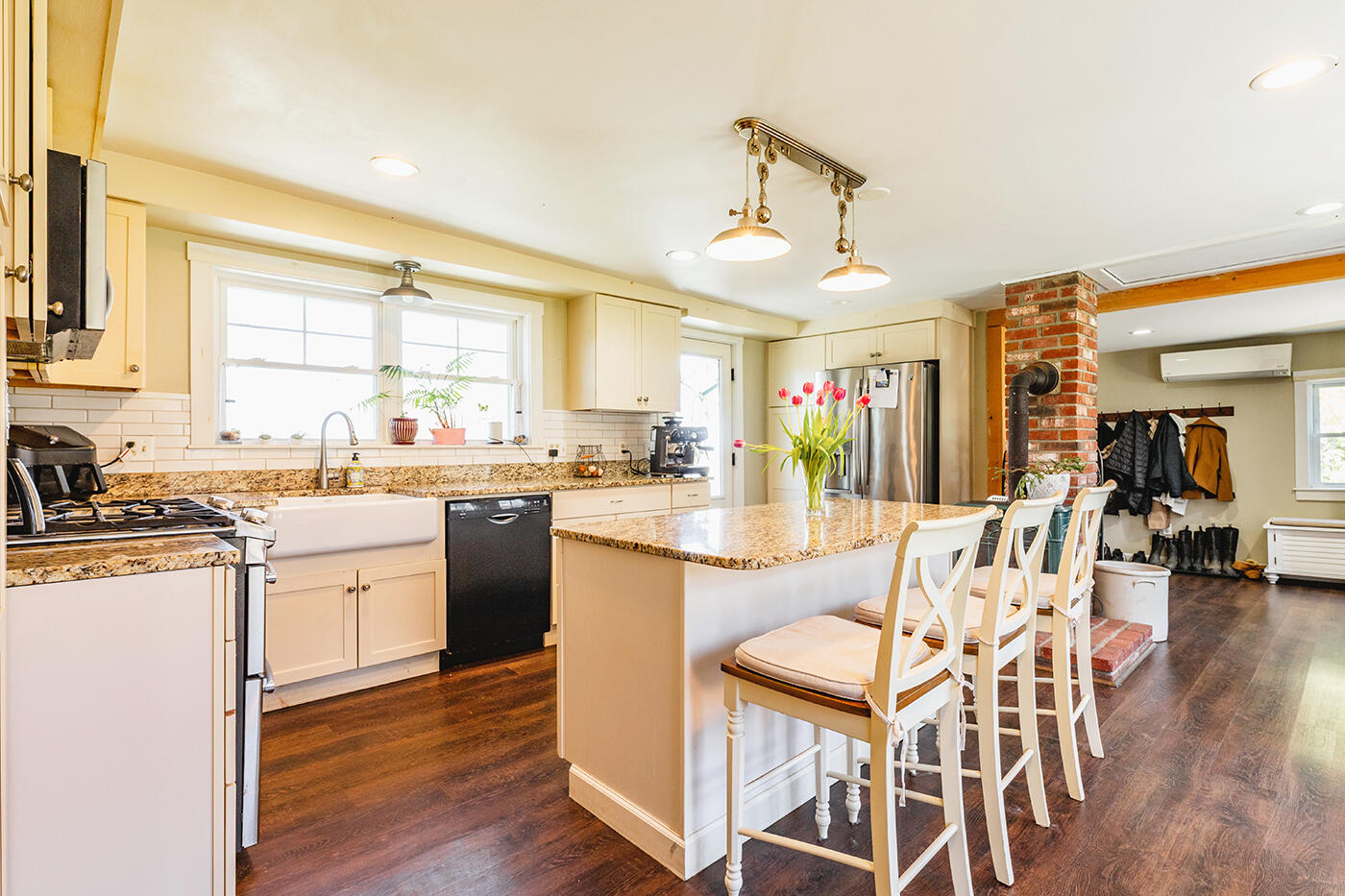 500 Goosepecker Ridge Road