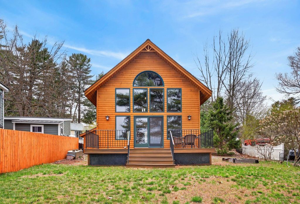 Photo of 2 Chickadee Lane, Raymond, ME 04071 (MLS # 1660563)