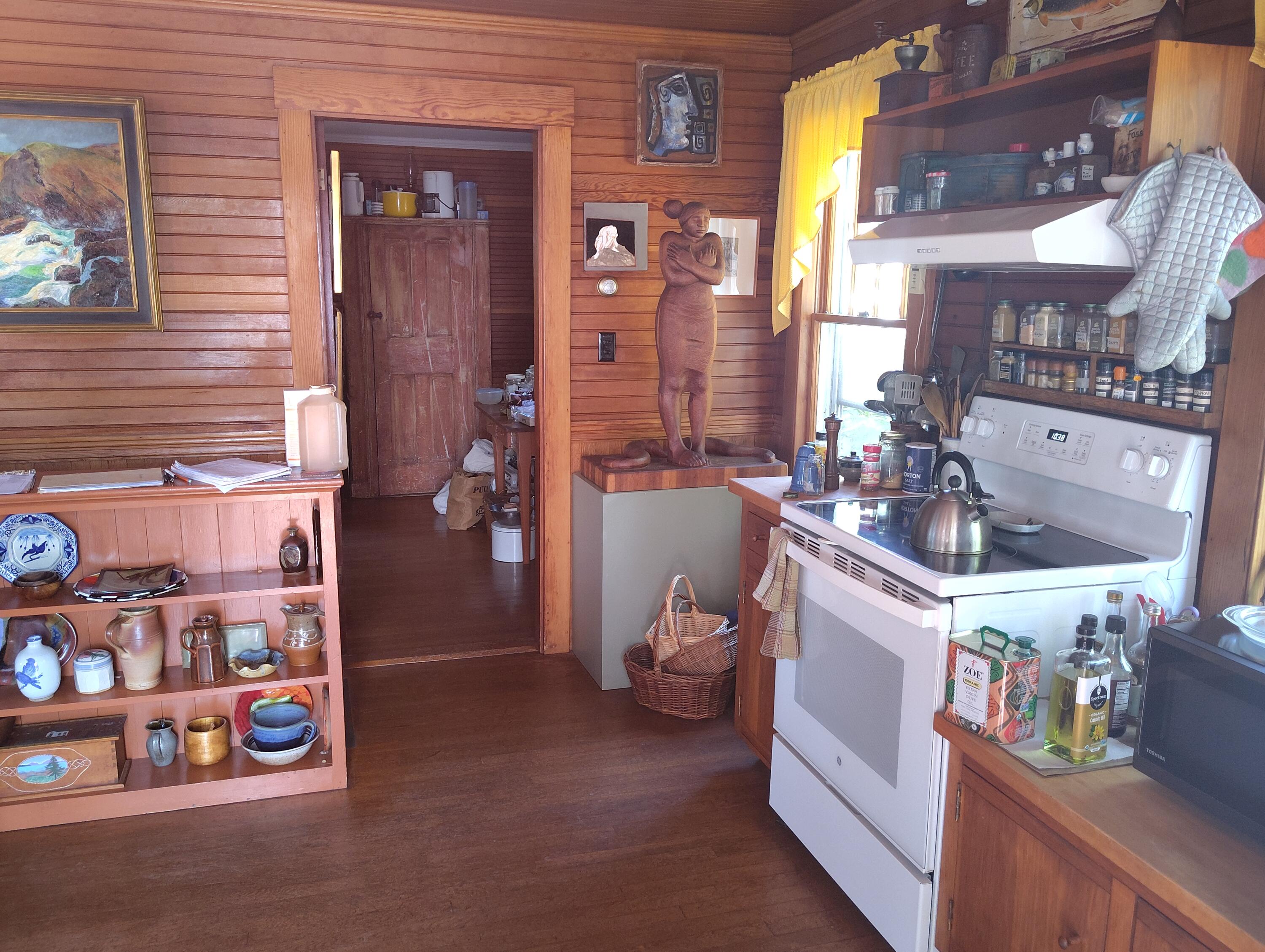 Hancock, Maine 04640, United States, 2 Bedrooms Bedrooms, ,2 BathroomsBathrooms,Residential,Active,215616