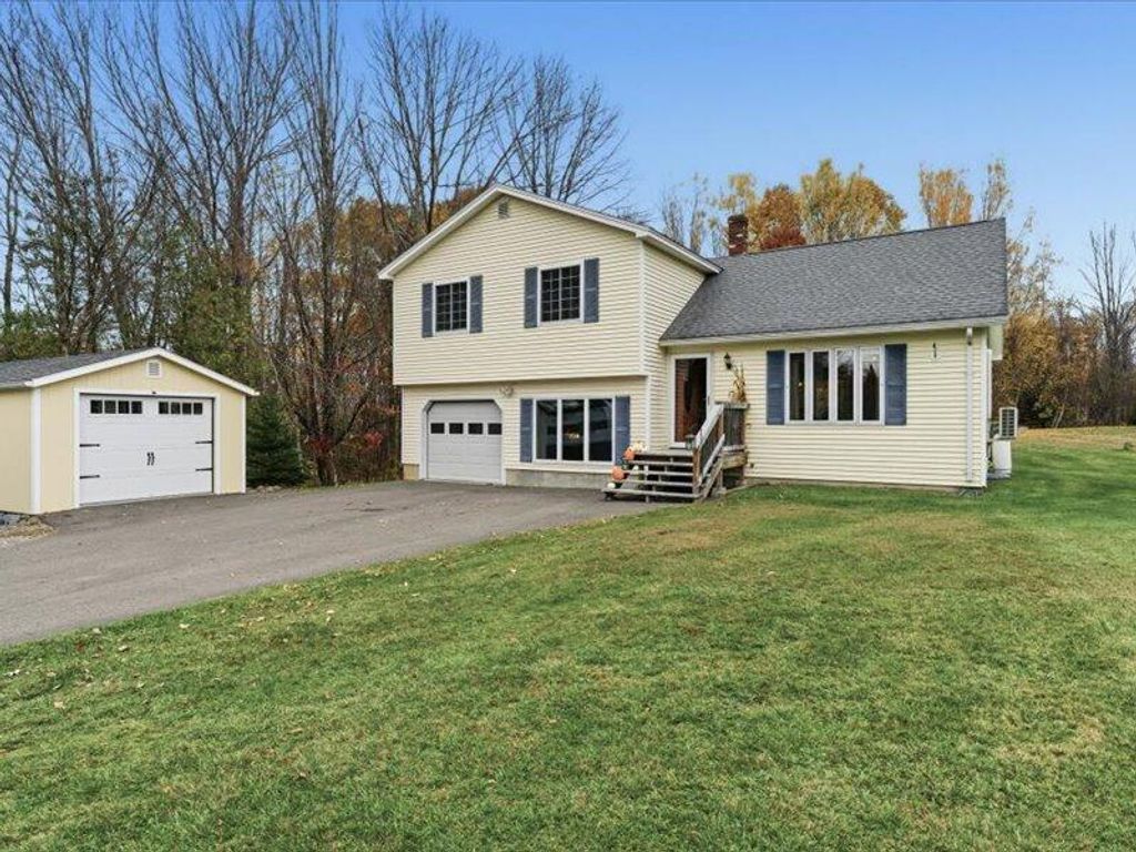 Photo of 21 Mapleleaf Lane Ln, Hermon, ME 04401 (MLS # 1641951)