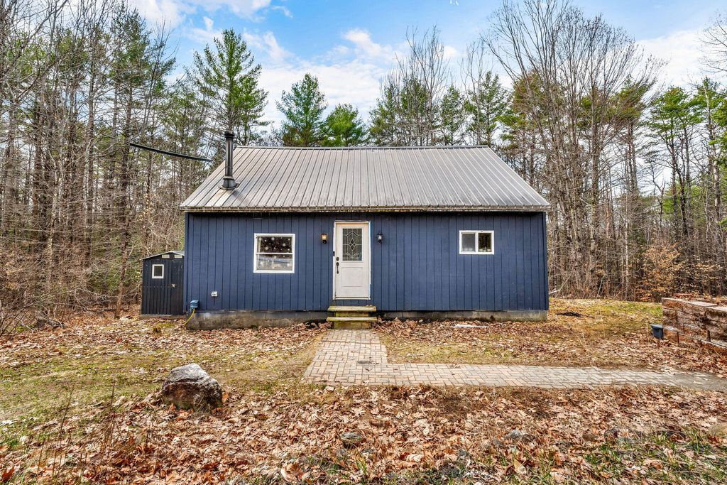 Photo of 329 Bean Road, Mount Vernon, ME 04352 (MLS # 1658327)