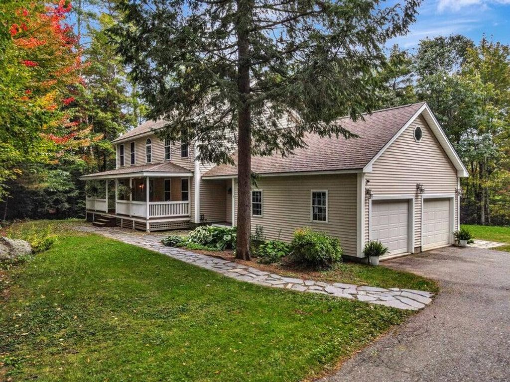 Photo of 8 Wedgewood Drive, Oakland, ME 04963 (MLS # 1663011)