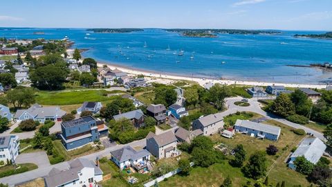 Photo of 4 Summit Street, South Portland, ME 04106 (MLS # 1642943)