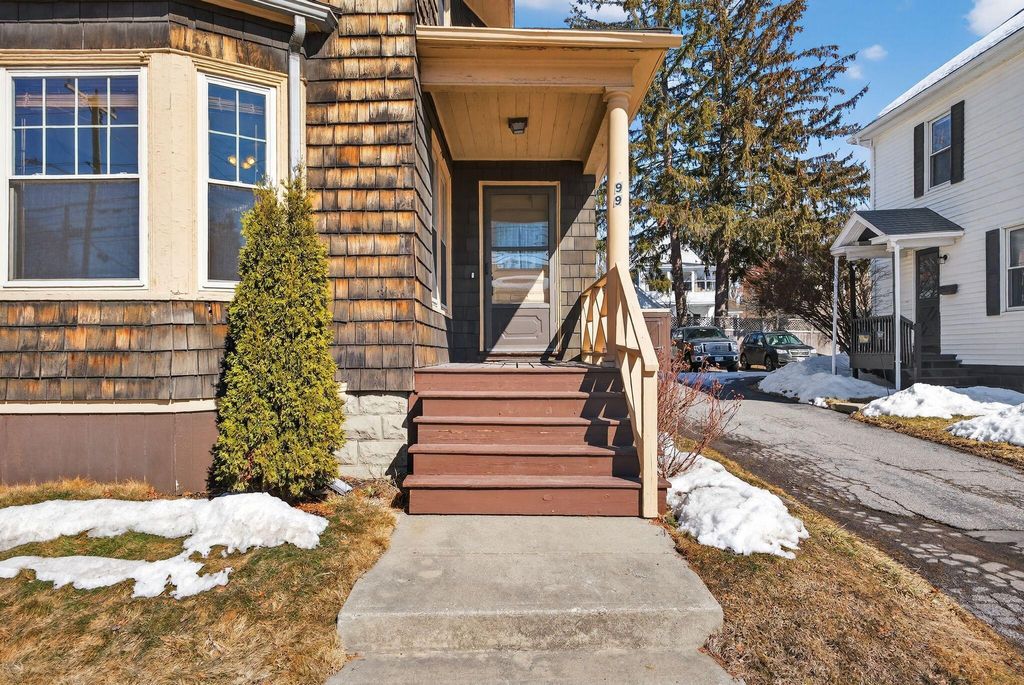 Photo of 499 Brighton Avenue, Portland, ME 04102 (MLS # 1653560)