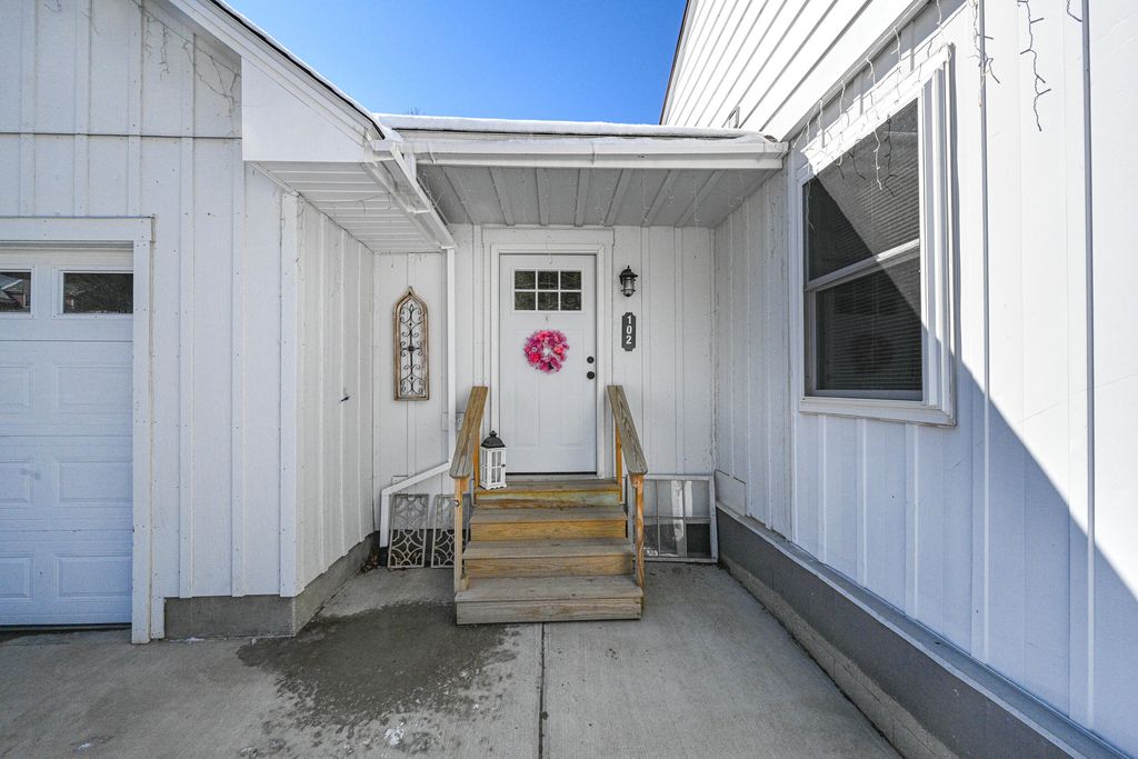 Photo of 102 Harlow Hill Road, Mexico, ME 04257 (MLS # 1655950)