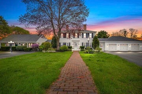 Photo of 626 US Route 1, Scarborough, ME 04074 (MLS # 1653614)