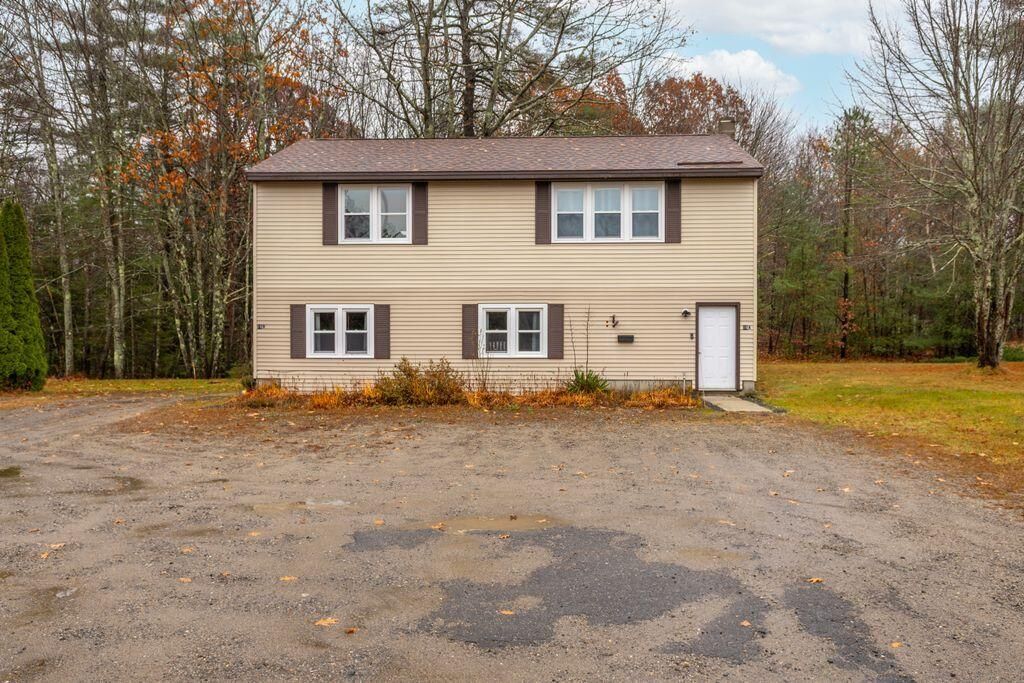 Photo of 16 Pond View Road, Old Orchard Beach, ME 04064 (MLS # 1652078)