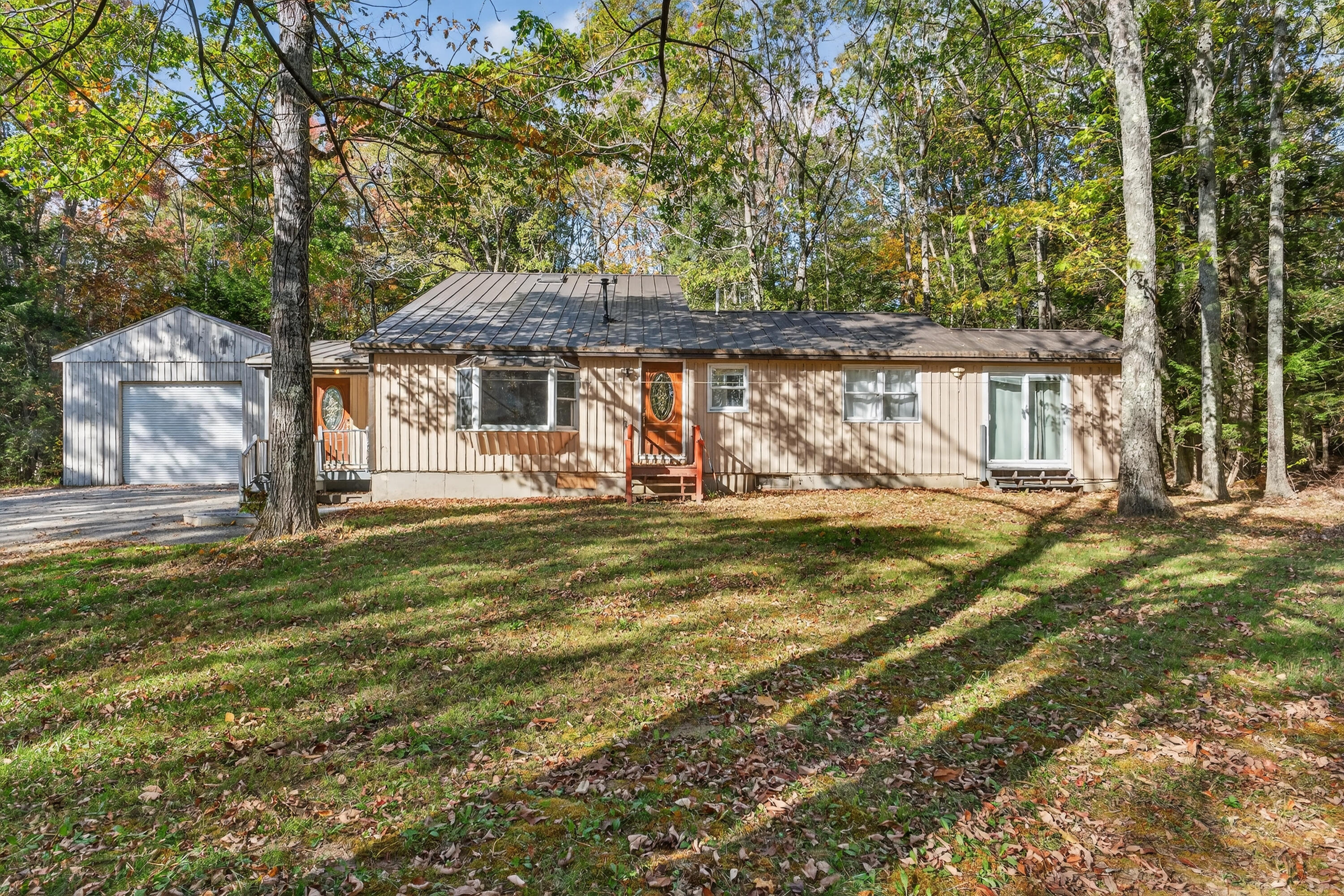 594 Middlesex Road