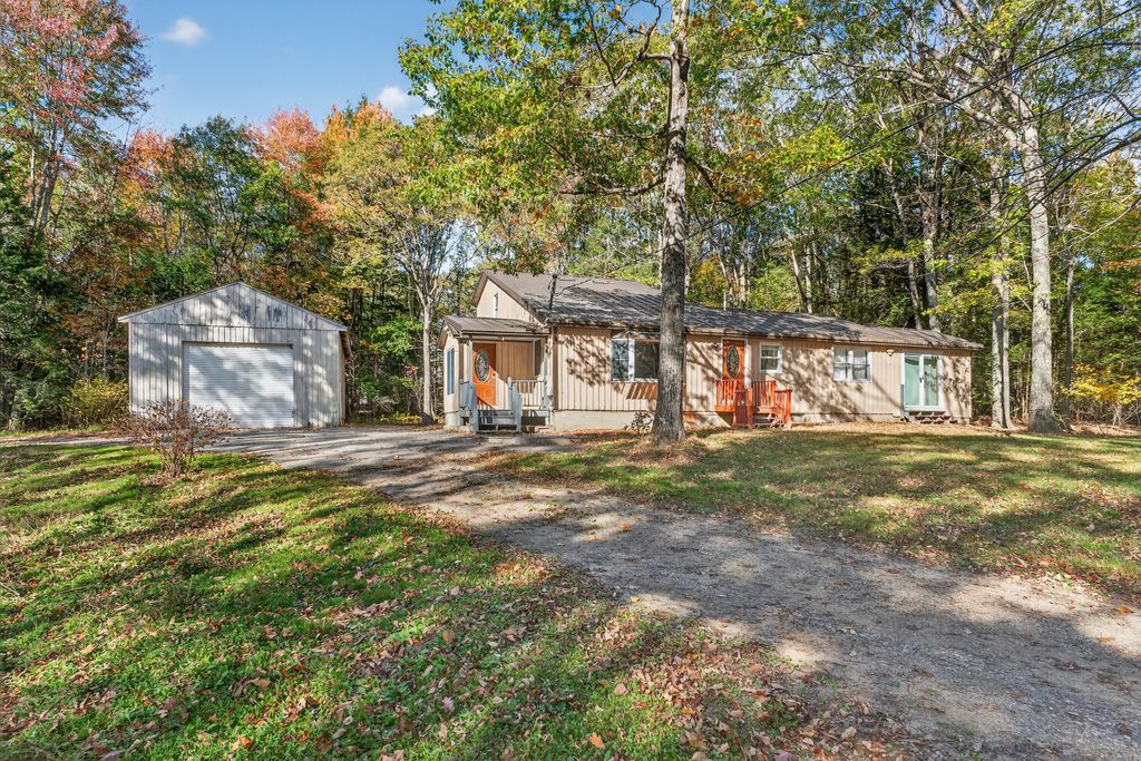 Photo of 594 Middlesex Road, Topsham, ME 04086 (MLS # 1641242)